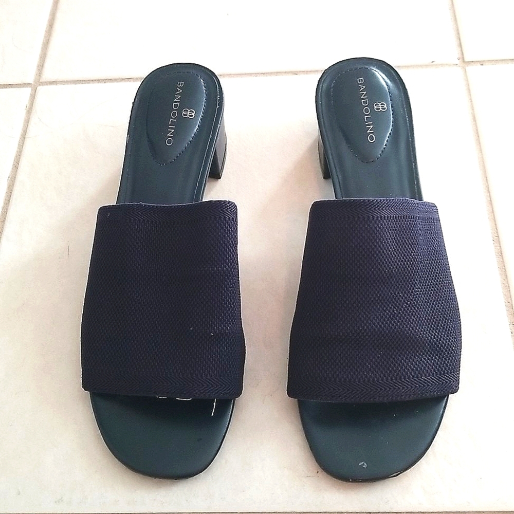 Woman's  Bandolino Sandals